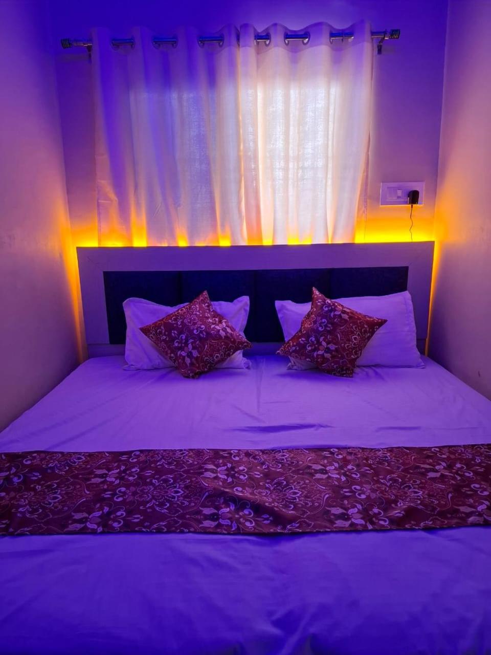 Hotel Sgh Subhadra Guest House Ayodhya Luaran gambar